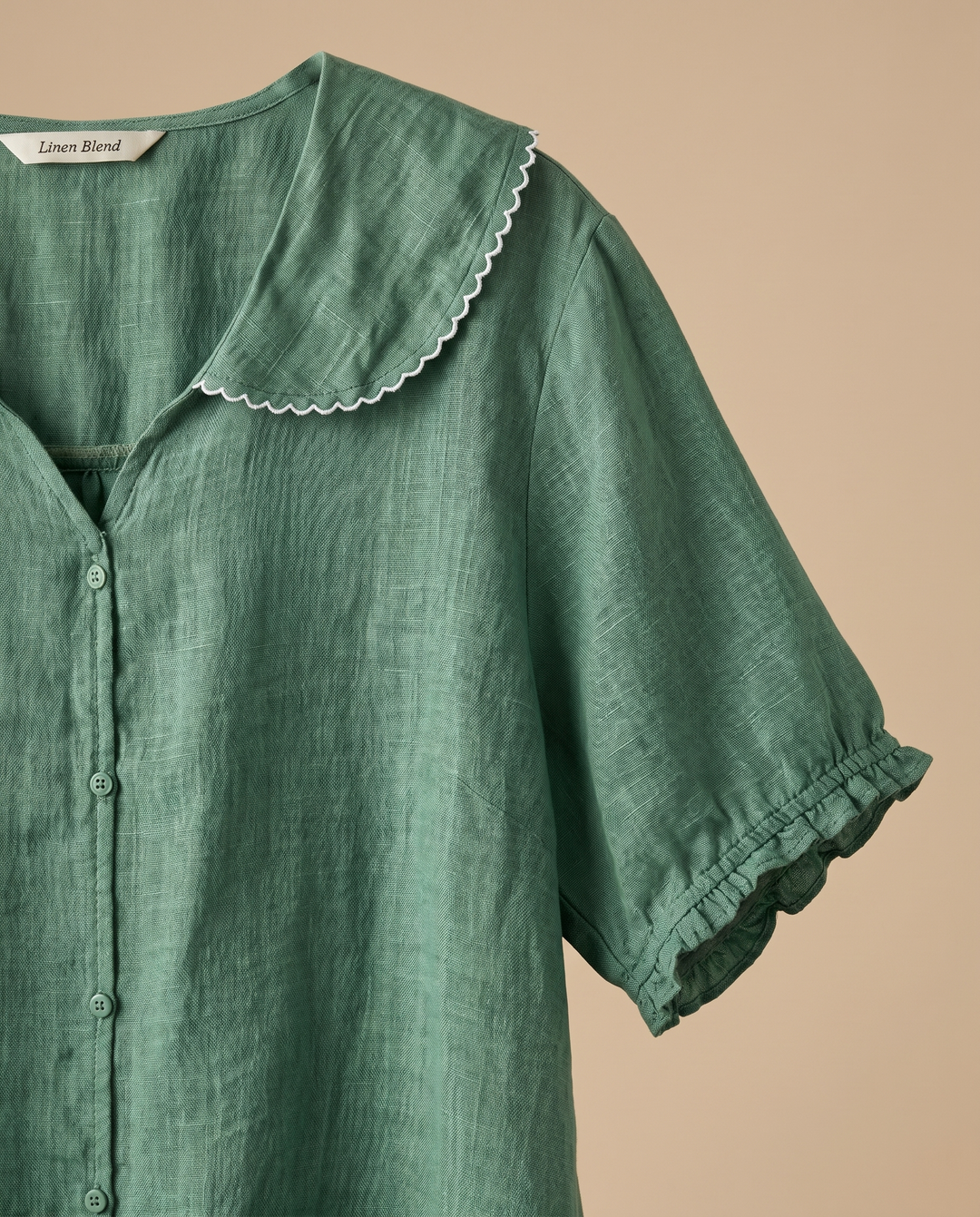sailor collar and ruffle detail