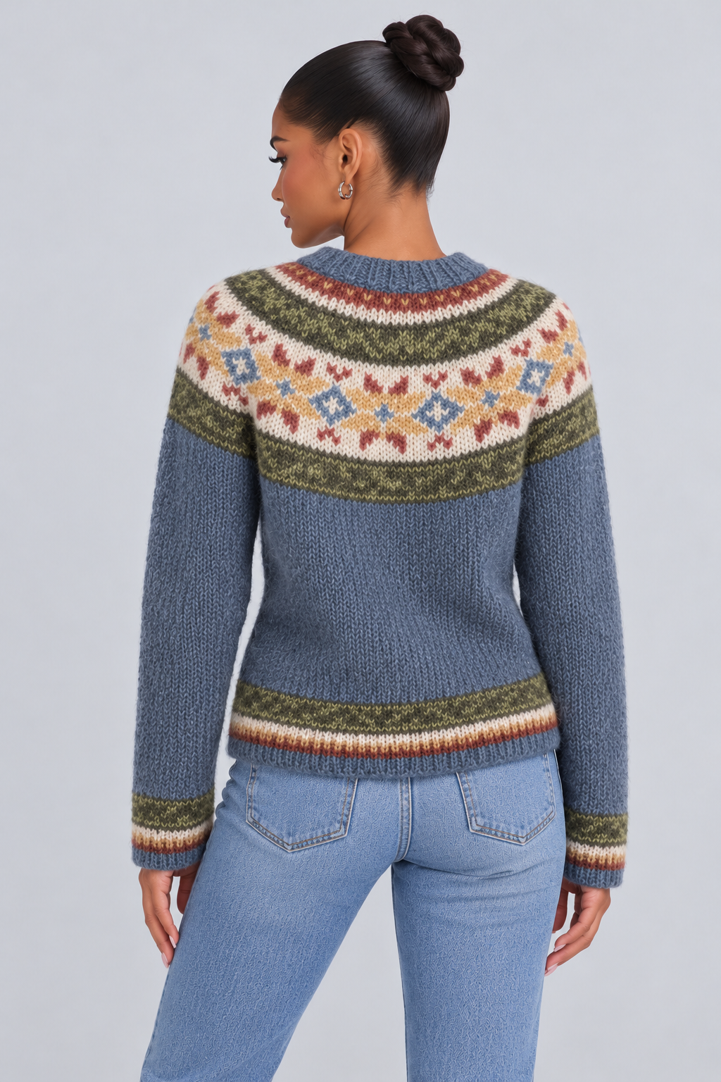 Retro Knitted Sweater for Women - gray stars back - studio