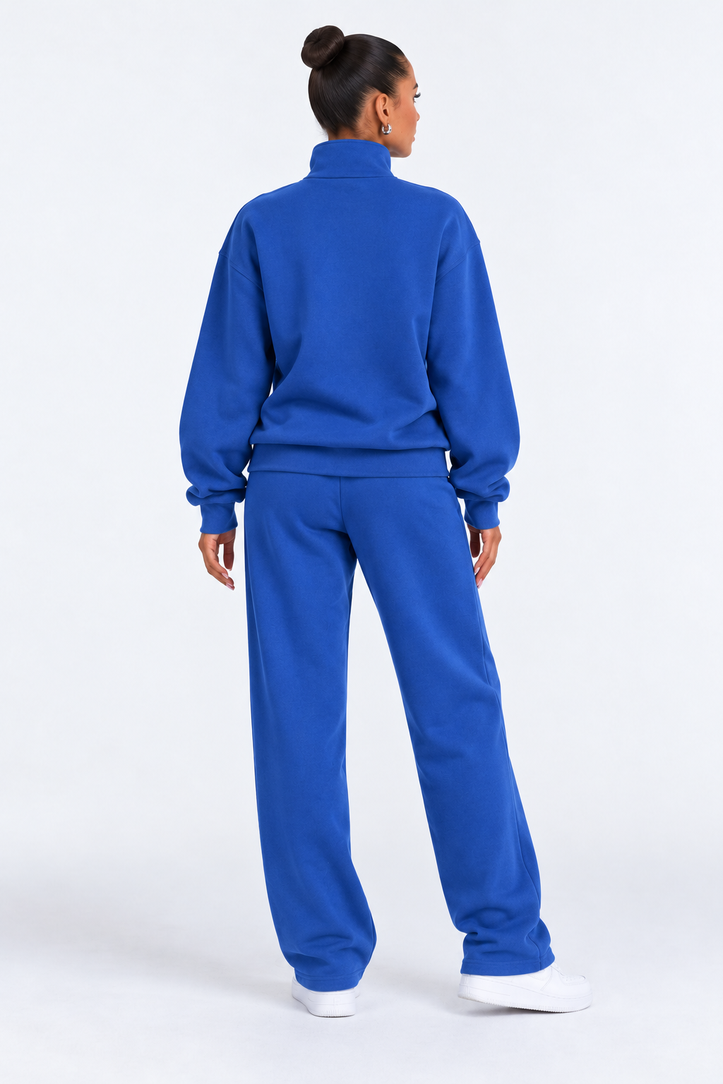 Winter 2-Piece Tracksuit for Women - blue back - studio
